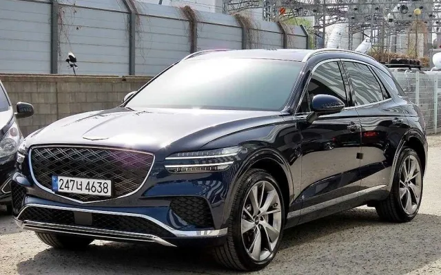 수원중고차할부문의 GV70 2.5T 가솔린 AWD 매물 사진 2 - 2024/09 7,021km